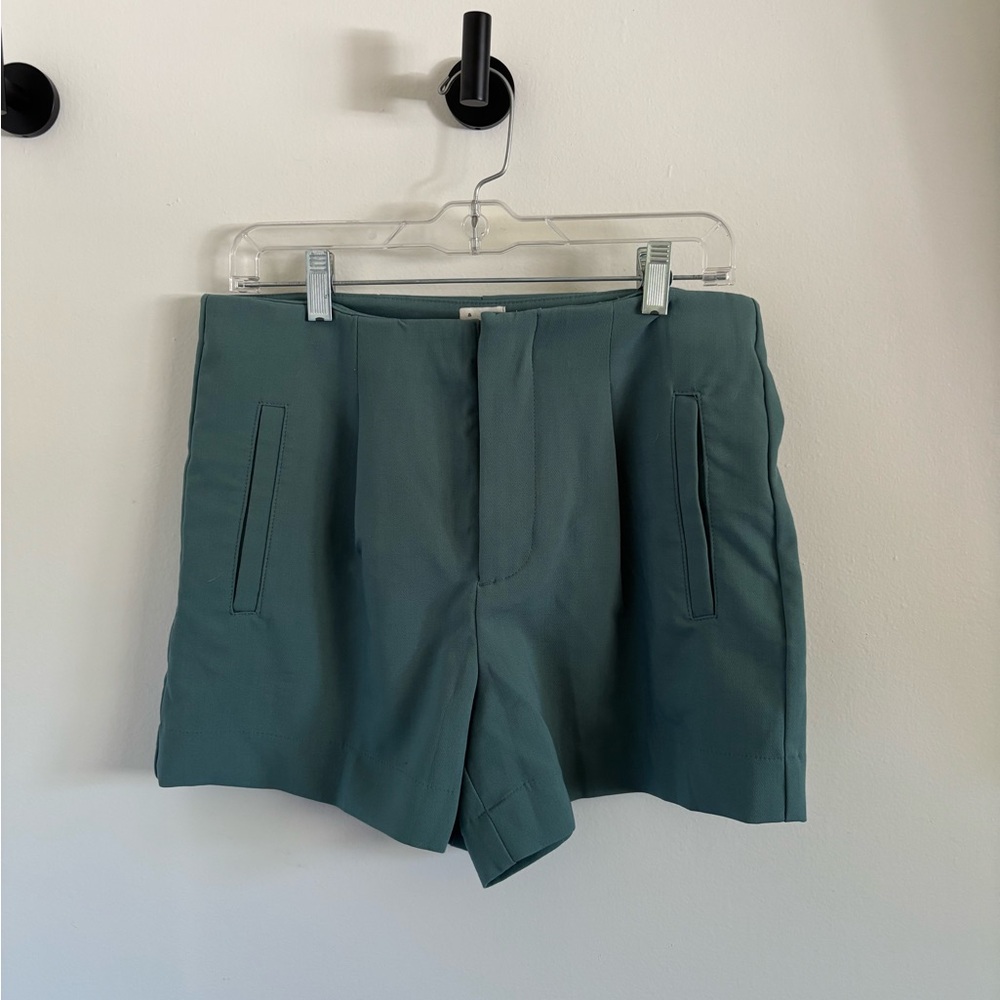 a new day High Waist Green Shorts Tailored Look